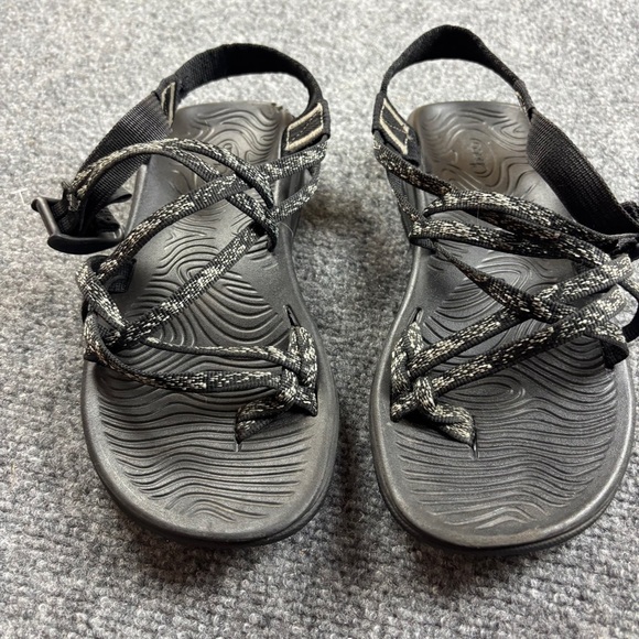 CHACO Women’s Z/Cloud X2 Sandals Black/White Water Shoe Outdoor size: 8 - Picture 1 of 11